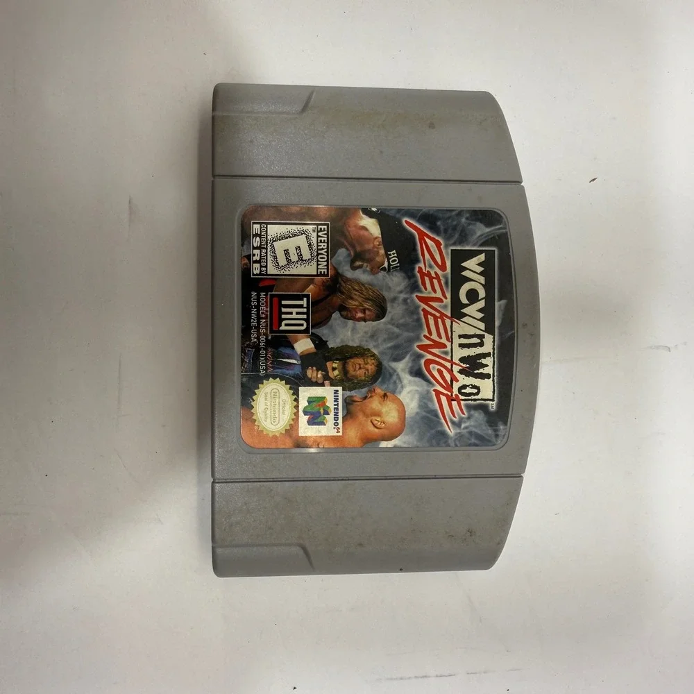 Nintendo 64 WCW/nWo Revenge Video Game Cartridge Grey NUS-061-01 USA N64 THQ